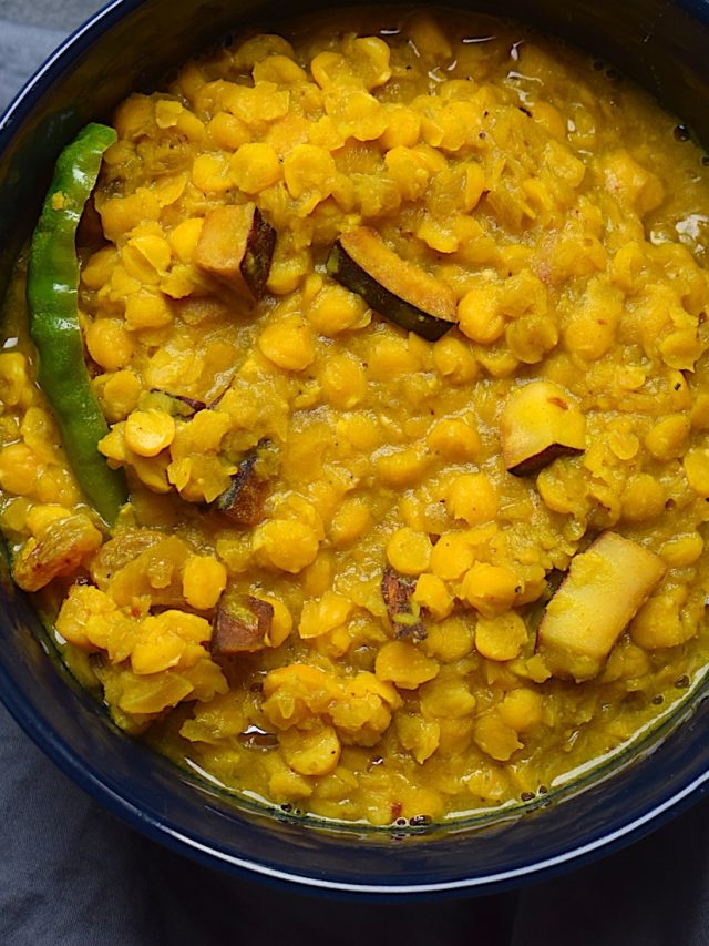 ছোলার ডালে ঘটিরা এটা দেবেই দেবে, বাঙালরা একবার খেয়ে দেখুন