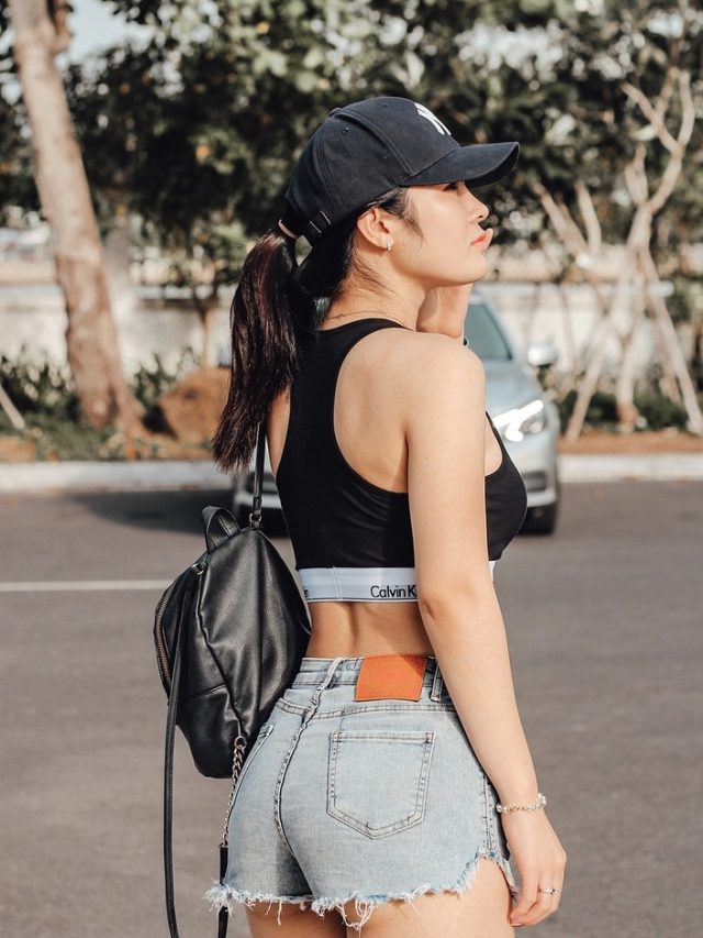 পারফেক্ট ফিগার দেখাতে খুব টাইট ব্রা পরেন? এখনই সাবধান না হলে বড় বিপদ!