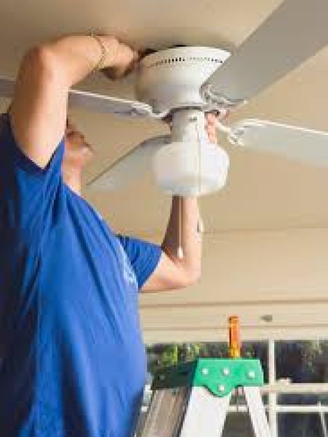 সিলিং ফ্যান পরিষ্কারের সবচেয়ে সহজ উপায়, জানলে কালঘাম ছুটবে না