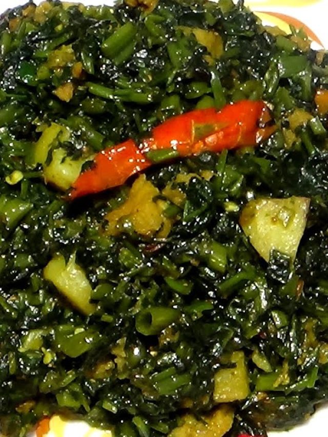 ৬০-এও থাকবেন ৩০-এর বছরের যুবতী, ভাতের সঙ্গে এক গাল করে খান এই শাক