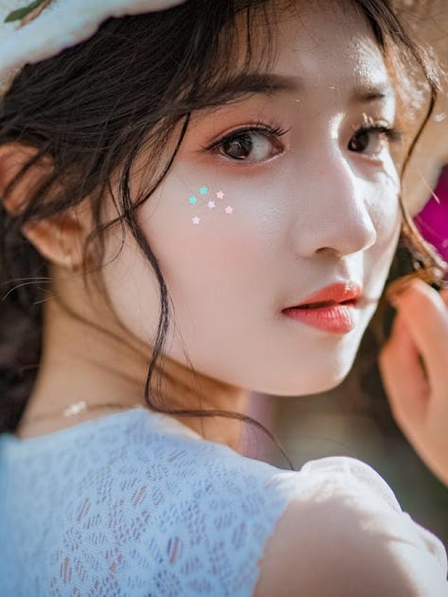 এই নামের মেয়েরা স্বামীকে ভীষণ ভরসা করেন, পাশে থাকেন সারাজীবন