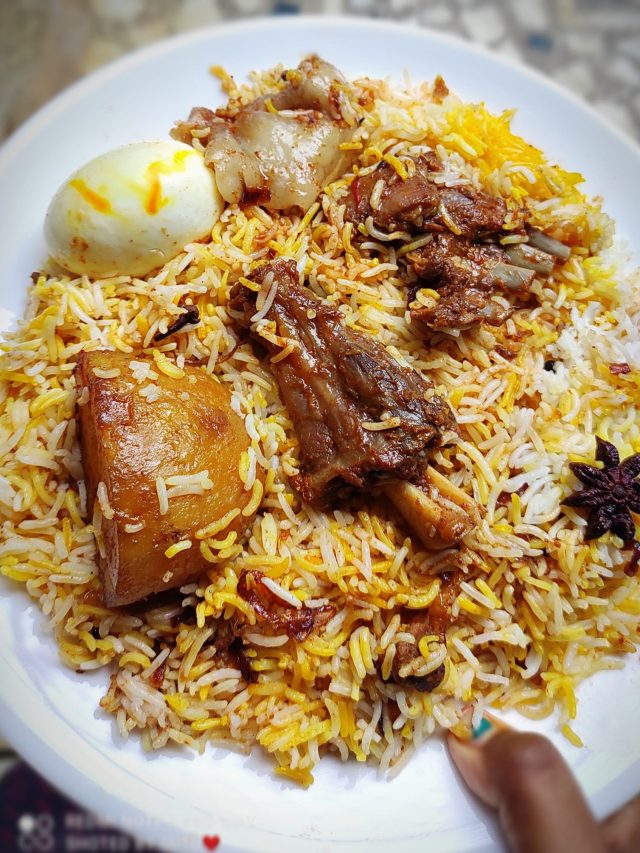 বিরিয়ানি খেলেই পাবেন এসব উপকার, আগে জানতেন?