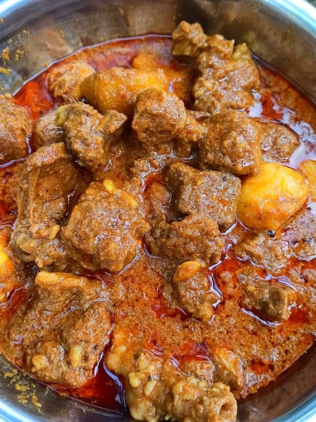 মাংস রান্নার সময় ঠিক কখন নুন দেবেন? আচ্ছা আচ্ছা রাঁধুনিও জানেন না