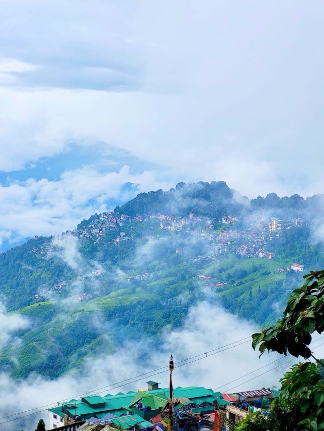 দার্জিলিং যাওয়ার জন্য বছরের এই সময়টাই সবচেয়ে সেরা, জেনে নিন
