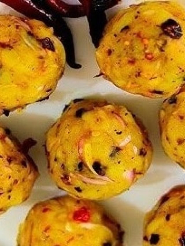 এভাবে বানান নতুন স্টাইলে আলু চোখা, একবার খেলে মন ভরবে না; রেসিপি