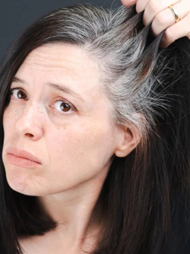 চুল পাকে কেন? অনেক শিক্ষিত লোকই জানে না