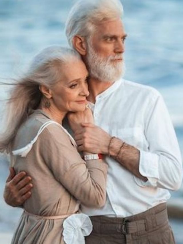 যৌবনে এই ৩ কাজ করুন, বুড়ো বয়সেও সুখে থাকবেন