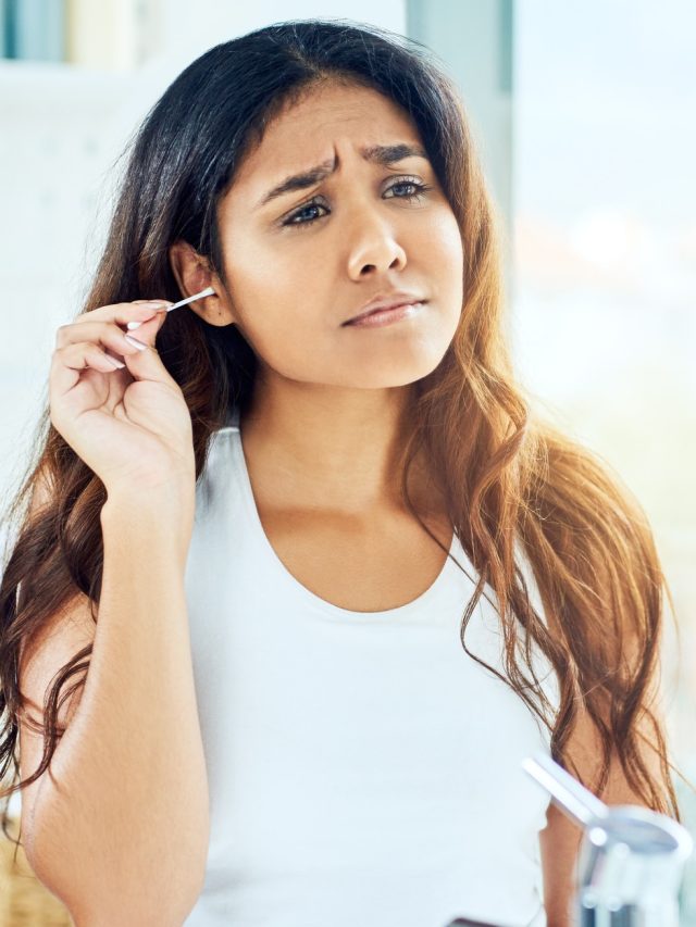 কান খোঁচাখুঁচির দরকার নেই, '১ ফোঁটা'এই তেলেই হড়হড়িয়ে বেরোবে ময়লা