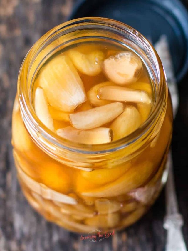 রোজ মধুতে ভিজিয়ে এক কোয়া রসুন, ব্যস! তাতেই খেলা শেষ