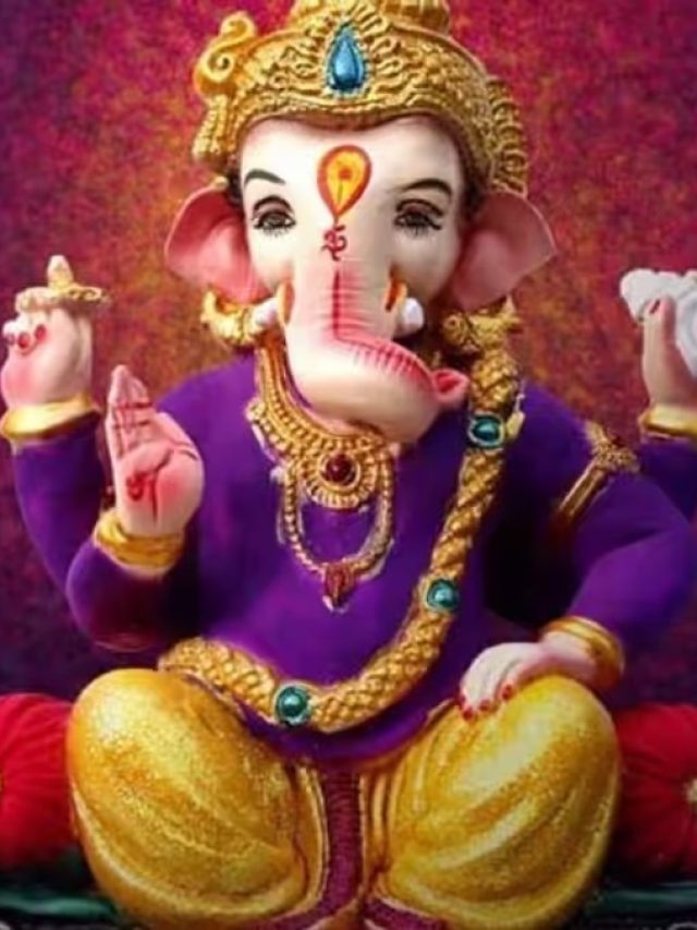 বিনে পয়সায় গণেশকে নিবেদন করুন এই জিনিস, কপাল ঘুরে যাবে