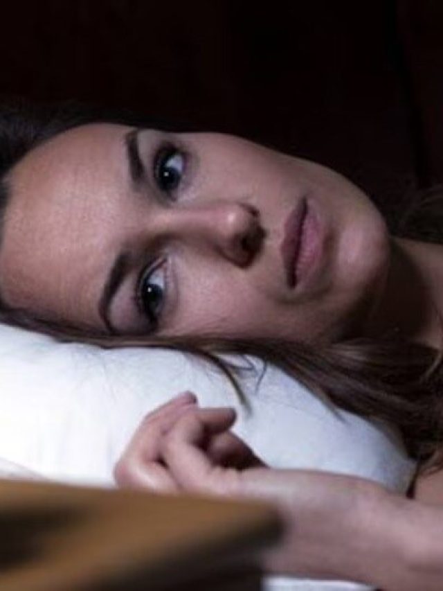 শুলেই আসবে ঘুম, রাতে শুধু খান এই ফল