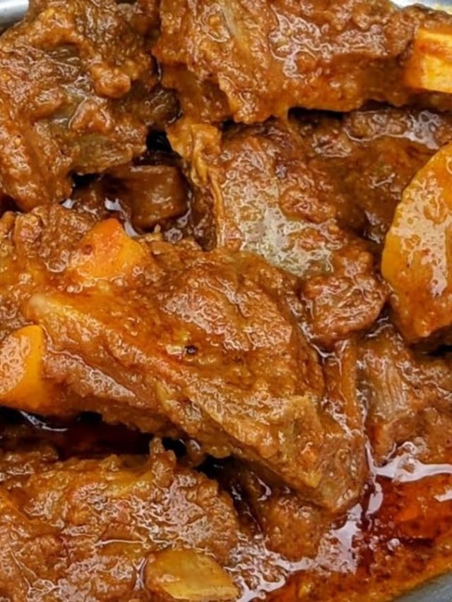 ফোকলা দাঁতেও দিব্যি চিবিয়ে দেবে, এভাবে খাসির মাংস বানালে জমে ক্ষীর