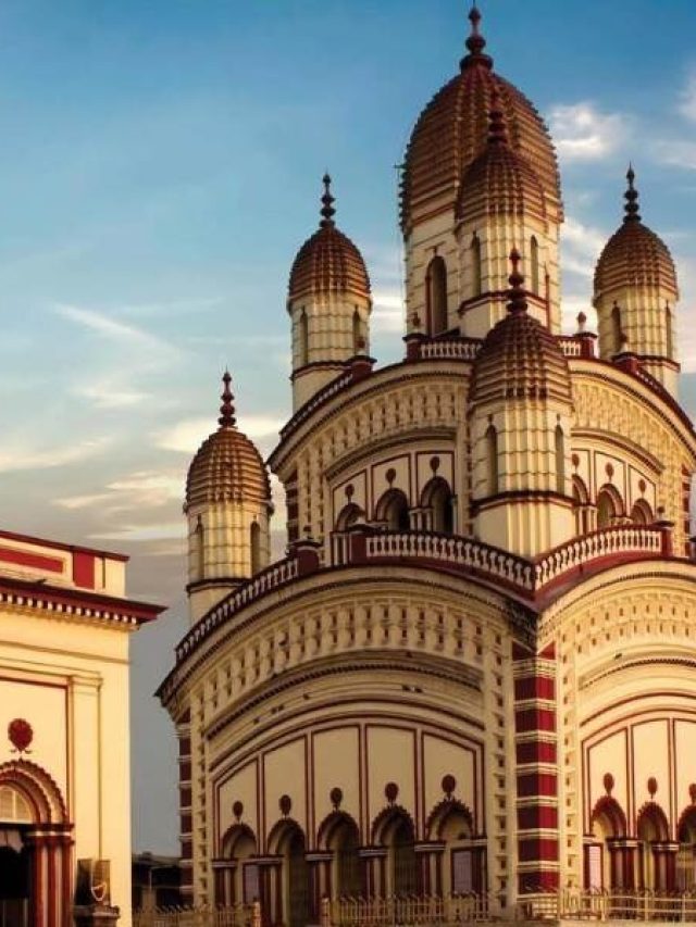 দক্ষিণেশ্বরে কেন ১২টি শিব মন্দির? অনেক  পণ্ডিতও জানেন না