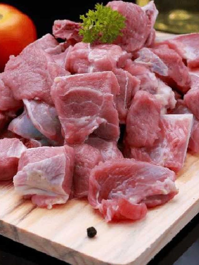 গুজবে কান দেবেন না, খাসির সেরা মাংসের পিস মেলে এই অংশ থেকেই