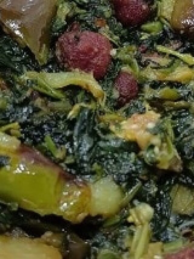 ৬০ পেরোলেও সিংহের মতো গর্জাবে সবকিছু, পাতে রাখুন এই  শাক ঘণ্ট