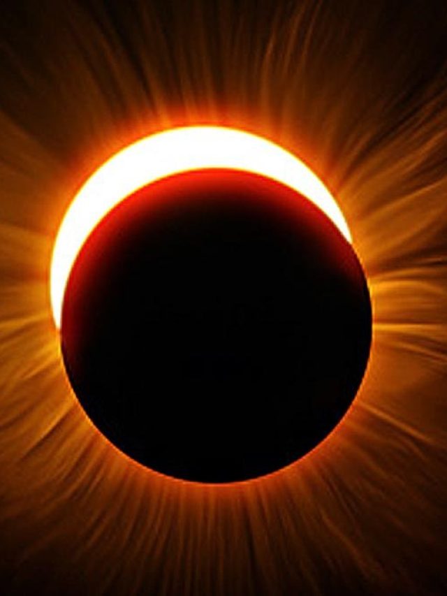 চন্দ্রগ্রহণ কাকে বলে? অনেক MA পাশ  ছেলেমেয়েরাও বলতে পারবেন না