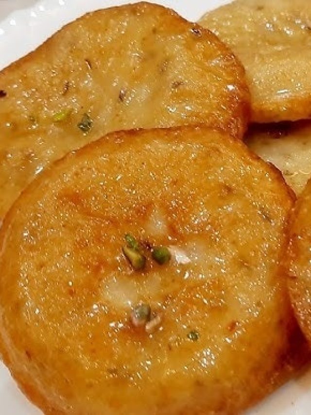 বিজয়াতে মুখে দিন ছানার মালপোয়া, এই মশলা দিলে দারুণ সুস্বাদু হবে