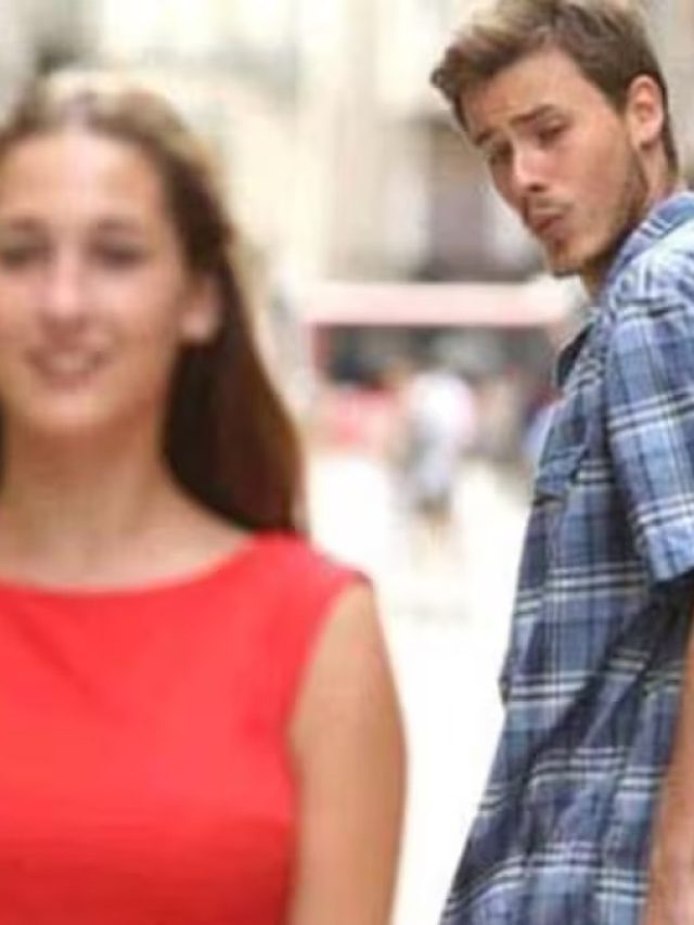 সুন্দরী বউ থাকা  সত্ত্বেও কেন অন্য মহিলার দিকে তাকান ছেলেরা? জানুন