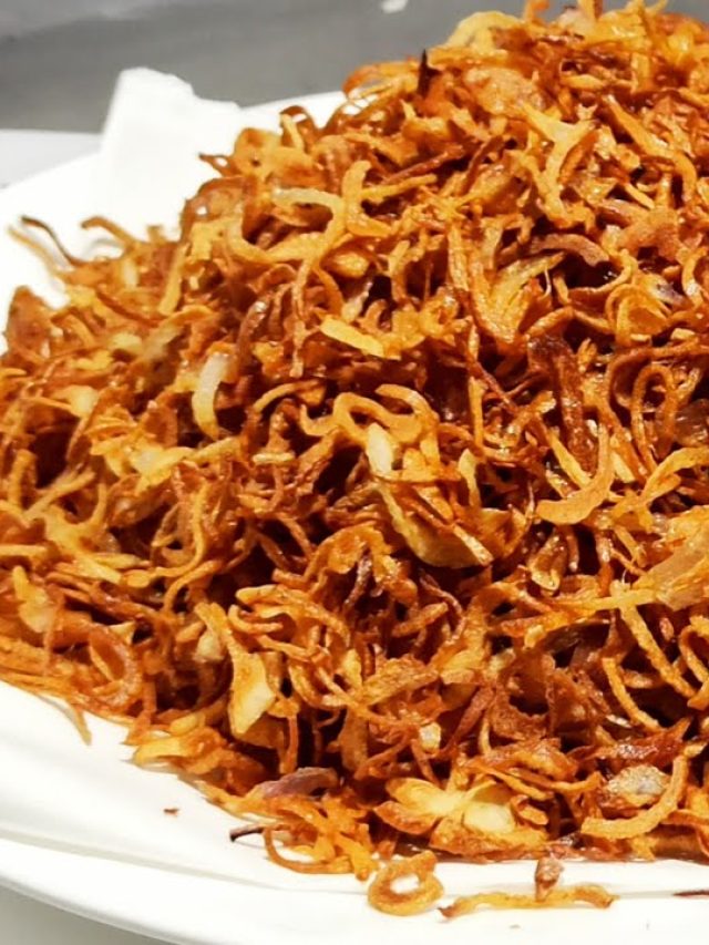 ঠিক কতক্ষণ ভাজলে পেঁয়াজ হবে মুচমুচে বেরেস্তা? টিপস দিলেন ফাইভ স্টারের শেফ