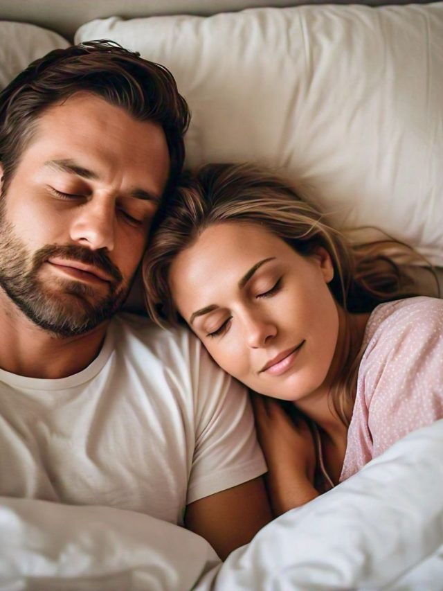স্ত্রীর জন্য স্বামীর কোন দিকে ঘুমনো শুভ? বাড়ে সুখ-সমৃদ্ধি