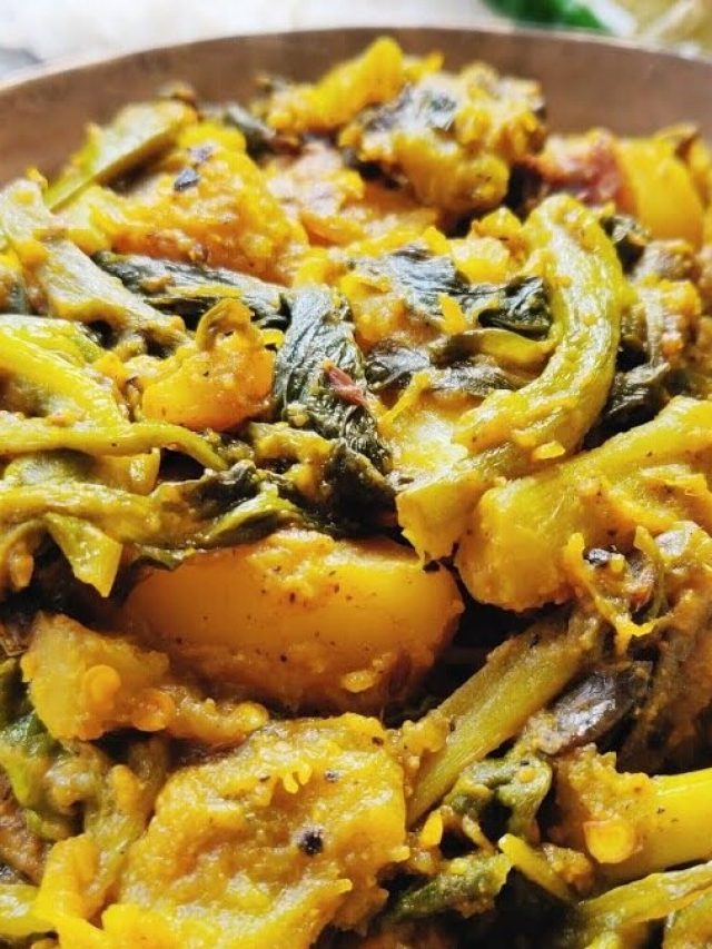 ভোগের খিচুড়ির সঙ্গে দেয়, এভাবে বানান ঠাকুরবাড়ির ছ্যাঁচড়া