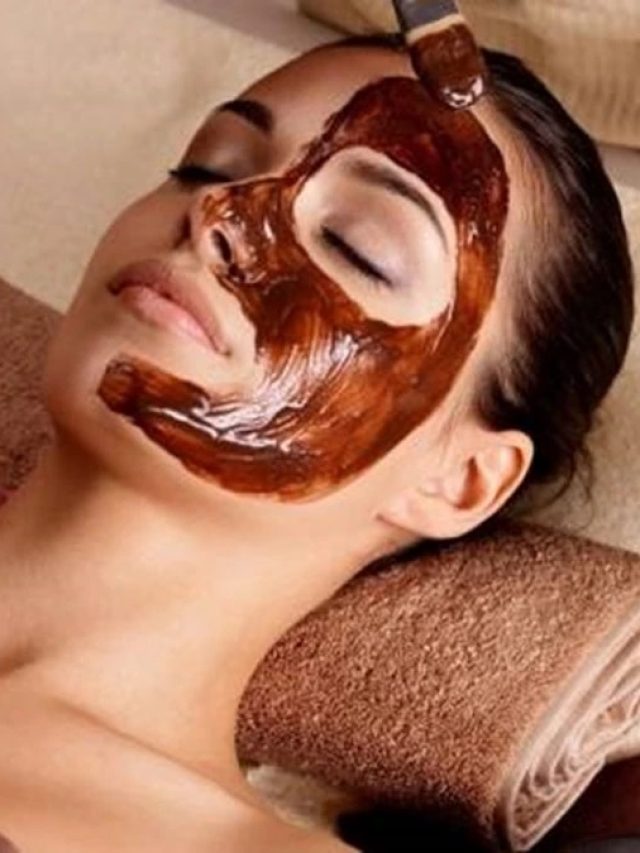 চকলেটের ফেসপ্যাক লাগান এভাবে, পুজোর আগে রাতারাতি মুখ গ্লো করবে