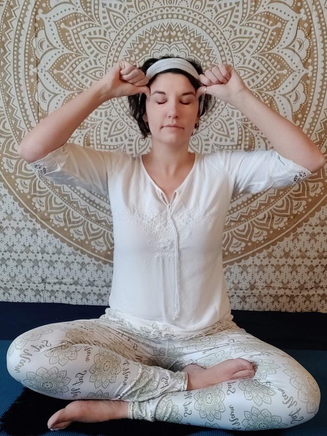 কপালভাতিতে শরীর ছাড়াও চাঙ্গা থাকে মন!  প্রাণায়ামের আর কী গুণ?