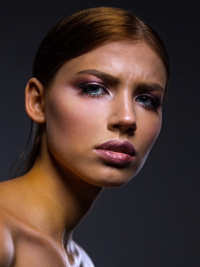 সেলফ কনফিডেন্সের বারোটা বাজায়, এই ৫ অভ্যাস আত্মবিশ্বাসের বড় শত্রু