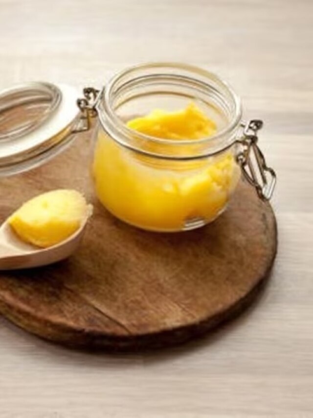 खाली पेट गुनगुने पानी में घी मिलाकर पी लें, अच्छे से साफ होगा पेट, पिघलेगी पेट की चर्बी