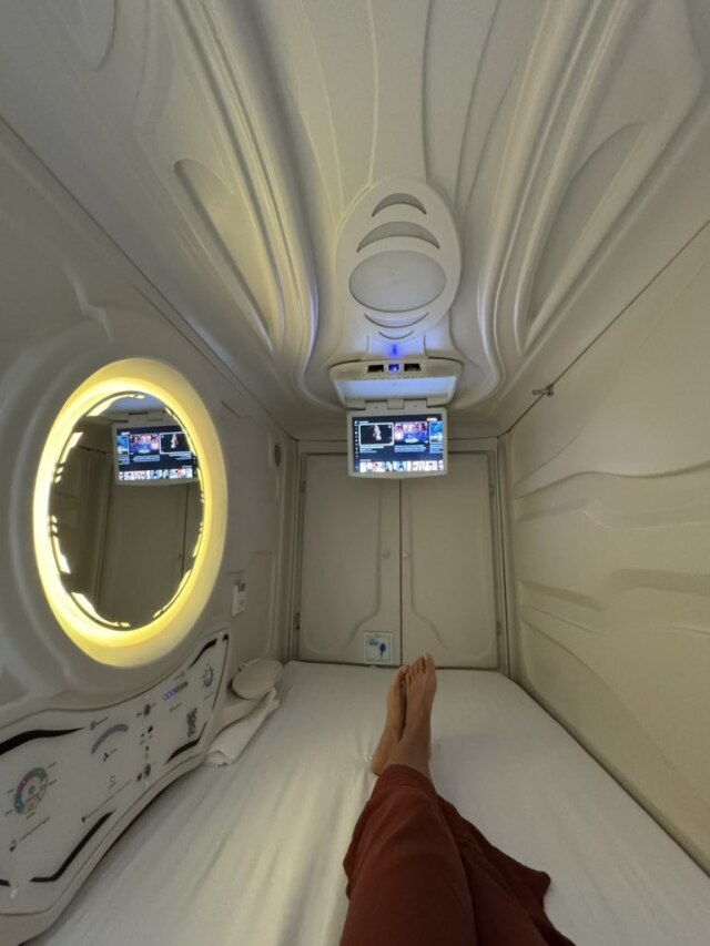 This hotel in Noida charges just ₹1k for a 12-hour stay. Take a tour