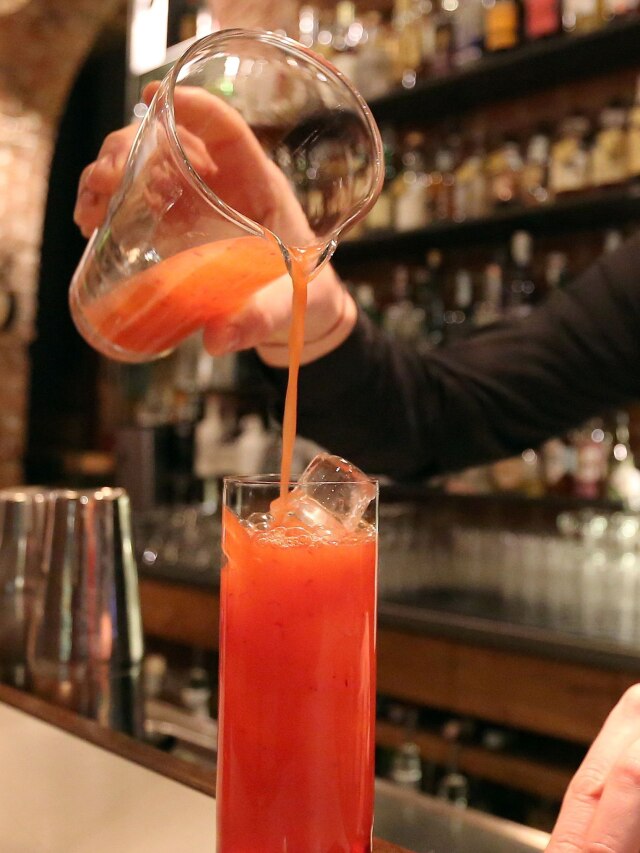 Top 6 must-visit cocktail bars and fine dining destinations in Delhi