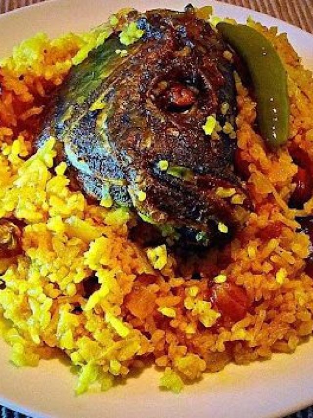 মাছের মাথা দিয়ে মুগ ডাল ও মুড়িঘণ্ট কি একই পদ? অনেকেই গুলিয়ে ফেলেন