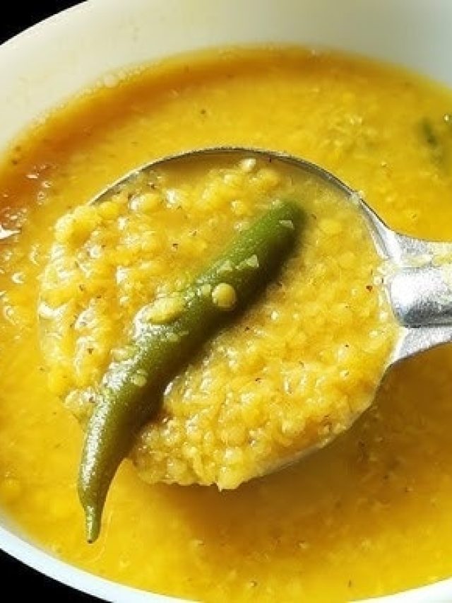 কুকারে ডাল রান্নায় নুন-হলুদ দেওয়ার ঠিক সময় কোনটা? অনেকেরই সঠিকটা অজানা