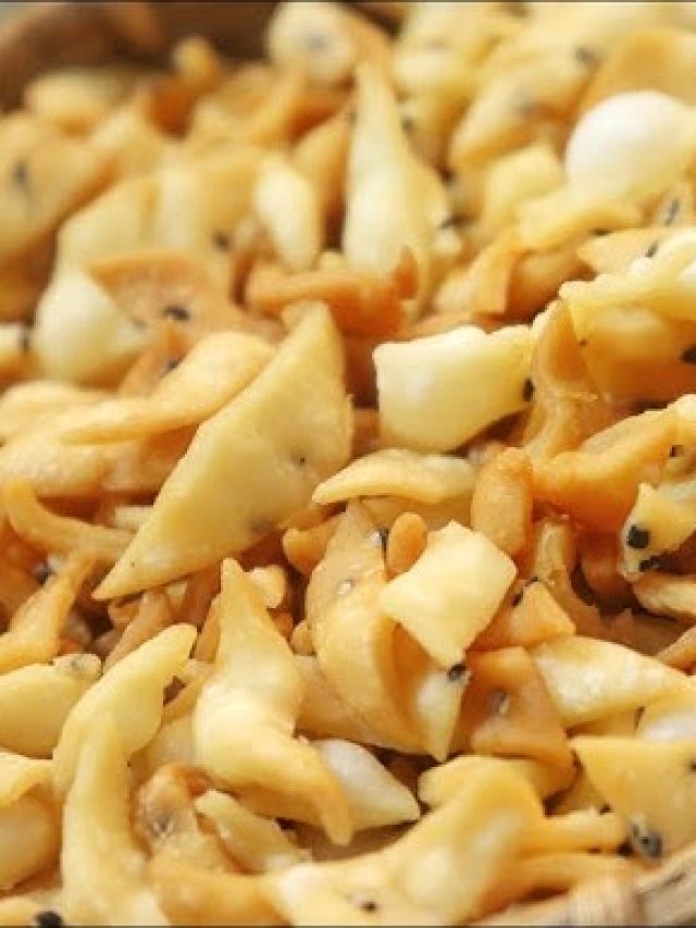 মুচমুচে কুচো নিমকি ছাড়া বিজয়া ফ্লপ, দিদা-ঠাকুমাদের গোপন রেসিপি