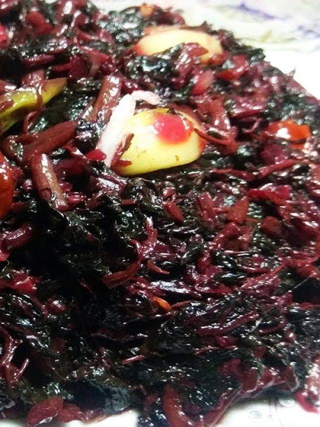 লাল শাকের রং লাল হয় কেন? খান অথচ জানেন না