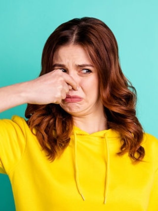 ইস! সারা রান্নাঘরে মাছের গন্ধ, দূর হবে ৫ জব্বর টিপসে