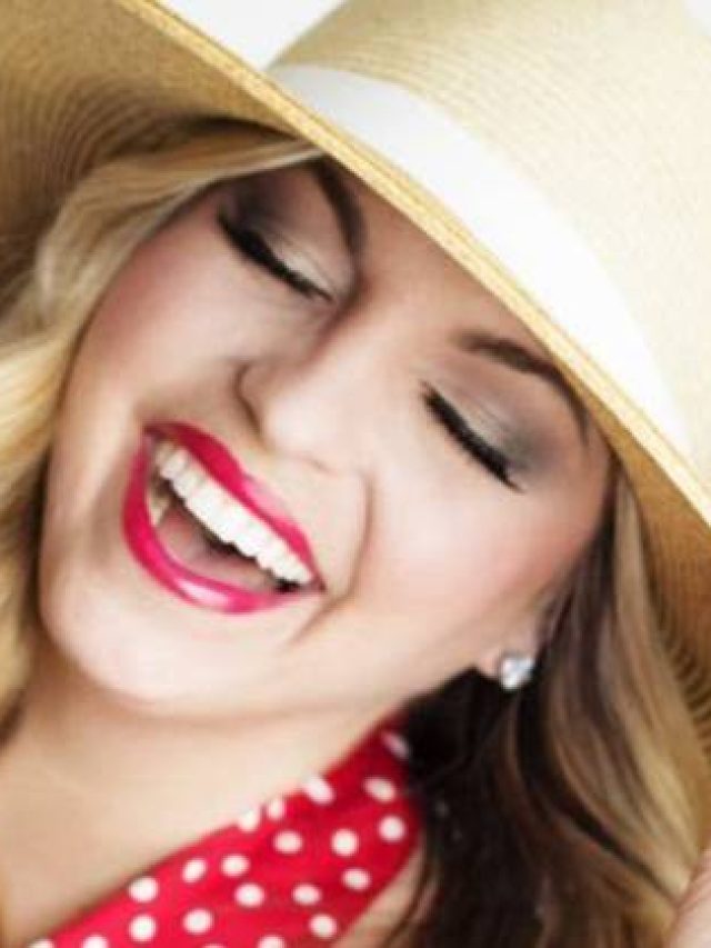 ৫০ পেরিয়েও ত্বক থাকবে টানটান, প্রতিদিন করুন এই ৫ কাজ