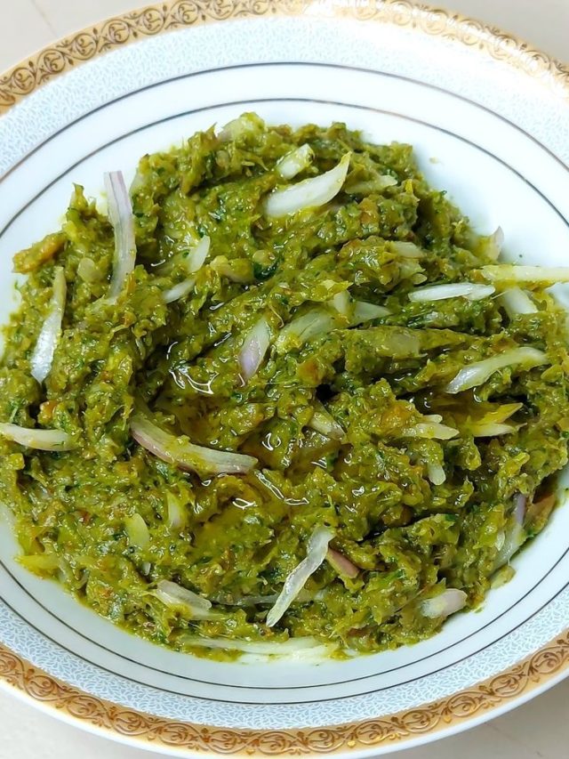 ঝালে কান-নাক লাল হবে, রিস্ক নিয়ে খেতে হবে কাঁচালঙ্কার ভর্তা