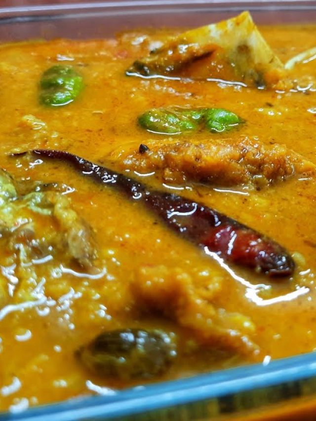 এরকম বাঙাল বাড়িতে হয়, মাছের মাথা দিয়ে মুগডাল এভাবে করুন