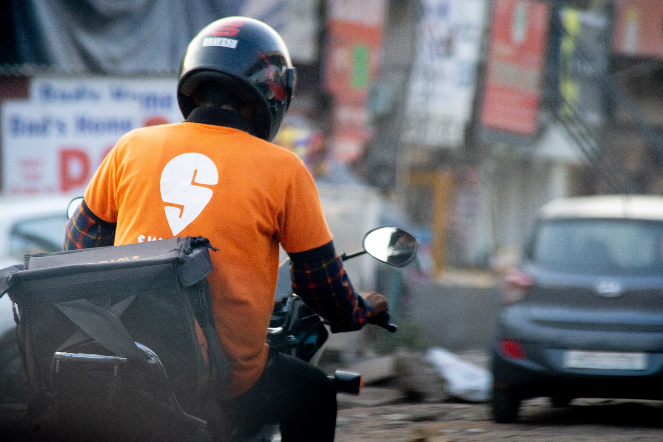 'Even selects right vehicle': Swiggy, BigBasket honchos explain the mystery of 10-minute delivery