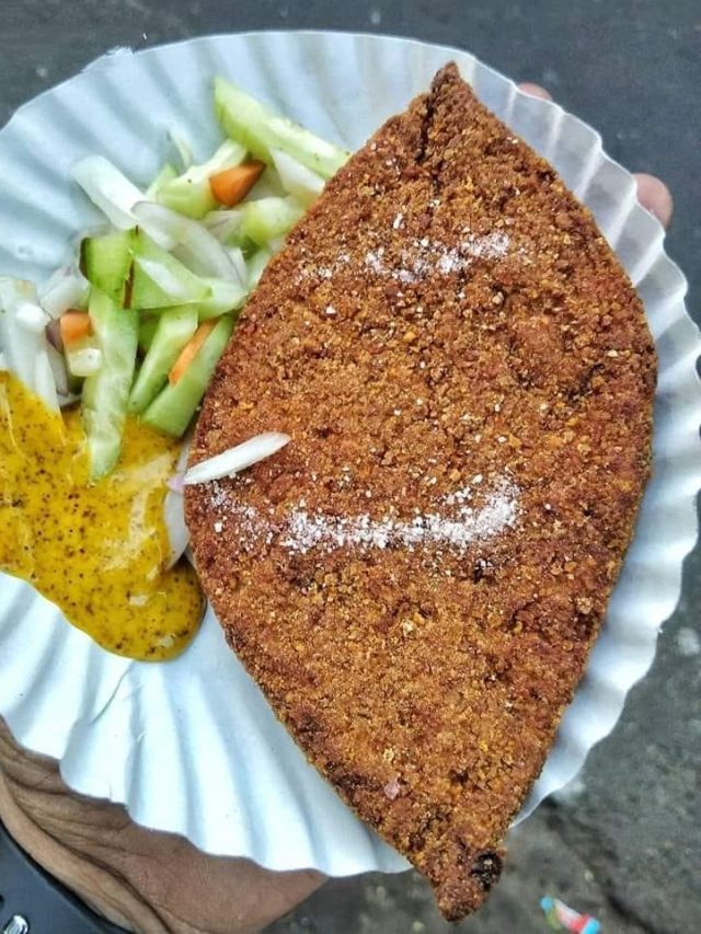 খাঁটি ভেটকির ফিশ ফ্রাই, পুজোয় কলকাতার এই ৮ দোকানেই পাবেন