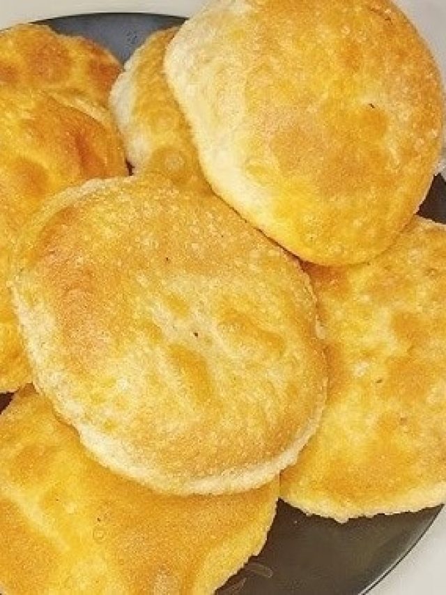 বাড়িতেই হবে নিরামিষ ডালপুরি, এভাবে বানালে ফুলবে লুচির মতো