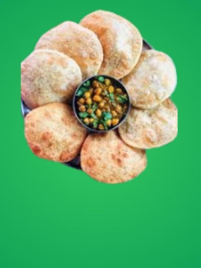 লুচি ছাড়ুন, এবার অষ্টমীতে হোক গরম গরম রাধাবল্লভী, রইল সহজ রেসিপি