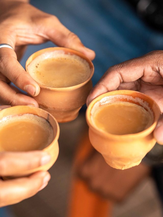 সর পড়া দুধ চা বানাবেন কীকরে? এই ট্রিকটা জেনে নিন