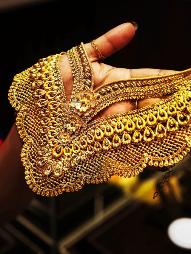 পুরনো সোনা-রুপোর গয়না হবে নতুনের মতো উজ্জ্বল, রইল জব্বর টোটকা