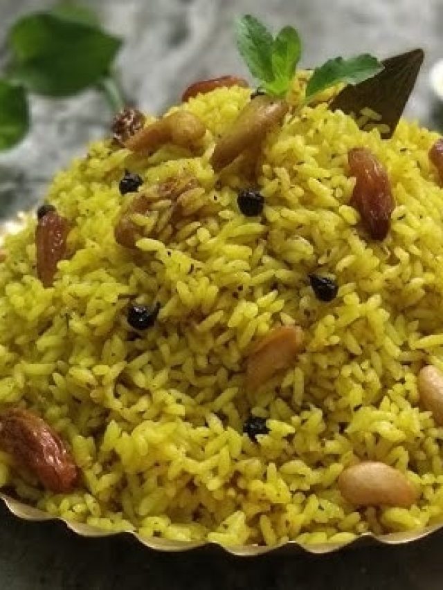 ভোগের সুস্বাদু নিরামিষ পোলাও বাড়িতেই বানিয়ে জমিয়ে দিন পুজো