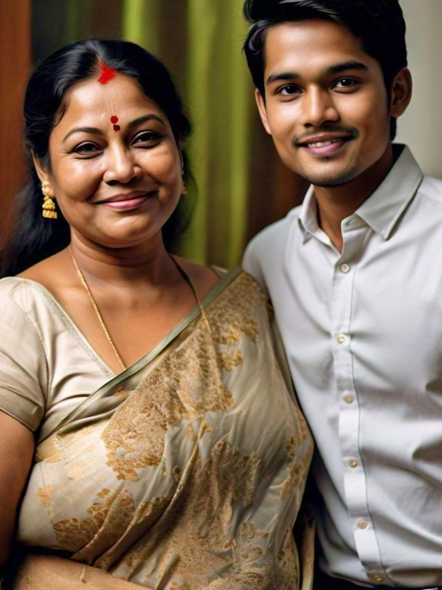 বয়ফ্রেন্ড মায়ের কথায় ওঠে-বসে? জানুন এভাবে