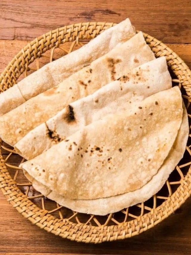 সাদা এই জিনিস দিয়ে আটা মাখুন, এক আঙুলেই রুটি ছিঁড়তে পারবেন