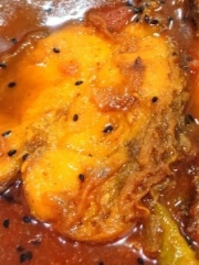 কাতলা খেতে লাগবে মাংসের মতো, শুধু রান্নায় দিন এই  ফোড়ন