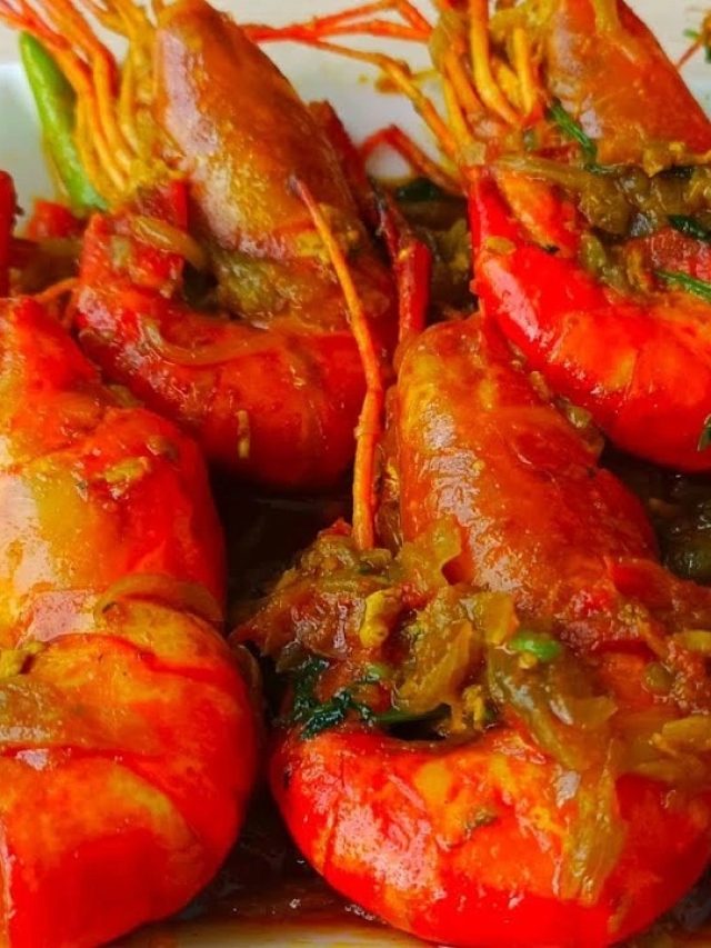 দীপাবলিতে বানান গলদা চিংড়ির এই রেসিপি, যে খাবে ফ্ল্যাট হয়ে যাবে